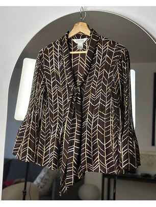 Blusa cafe plisada