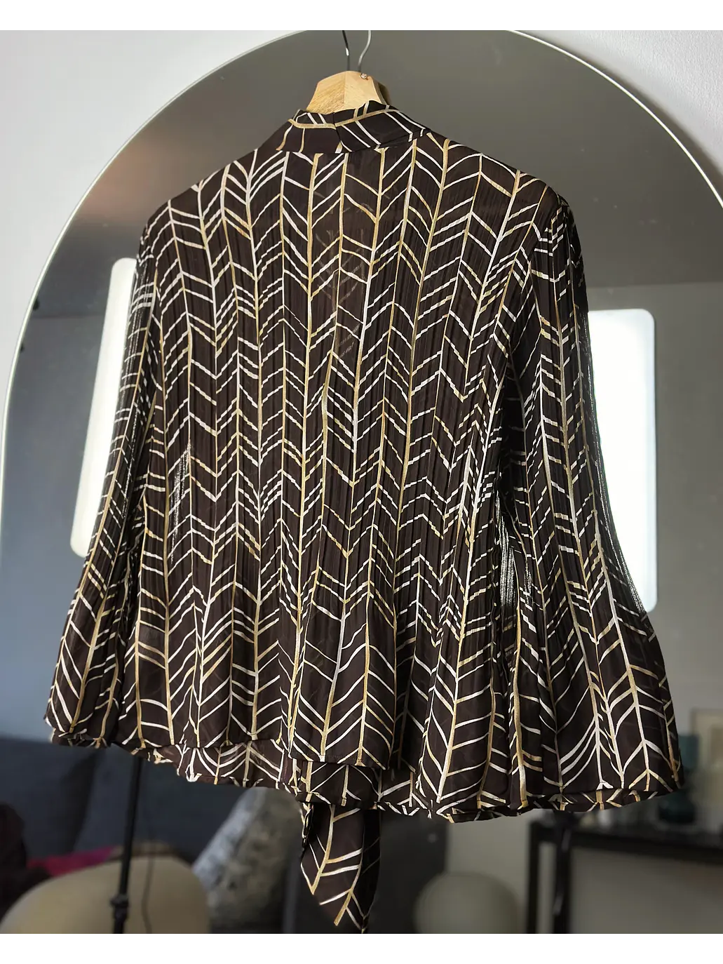 Blusa cafe plisada 3