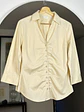 Camisa beige drapeada - Miniatura 1