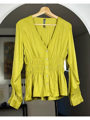 Top verde limon drapeado