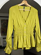 Top verde limon drapeado - Miniatura 2