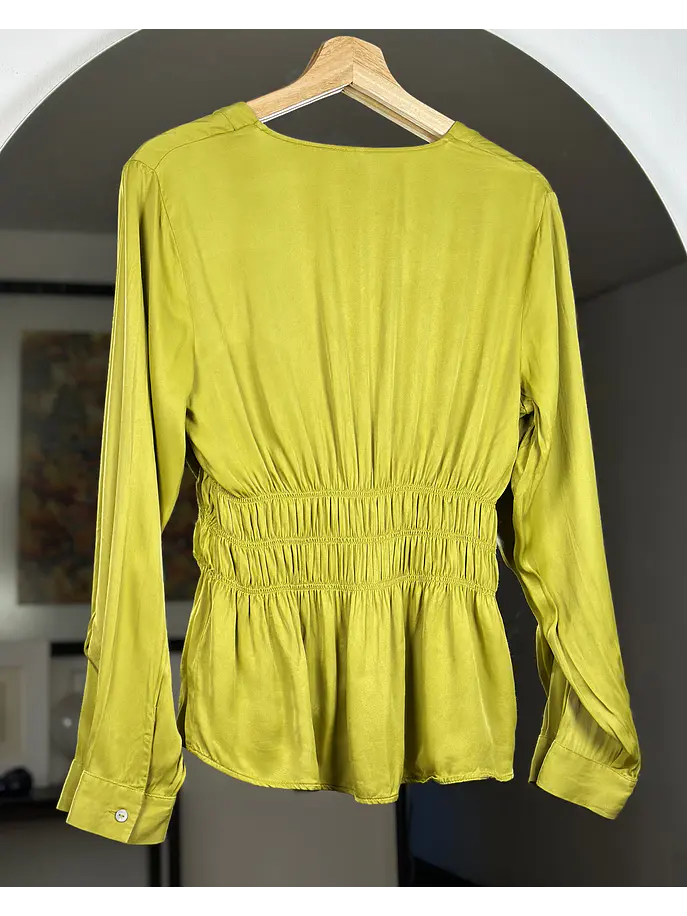 Top verde limon drapeado 3