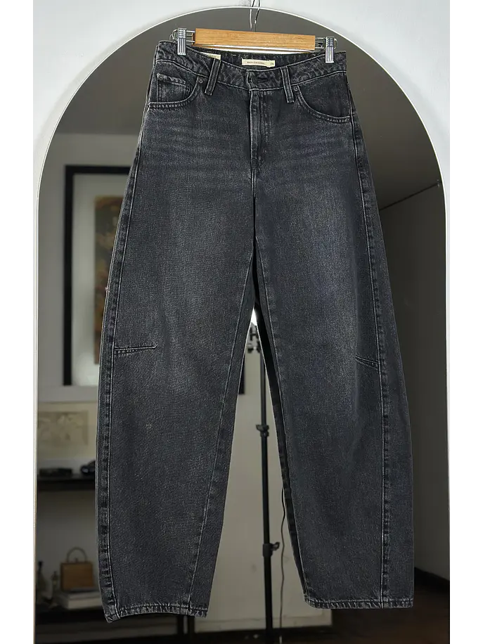 Pantalón negro lavado 1