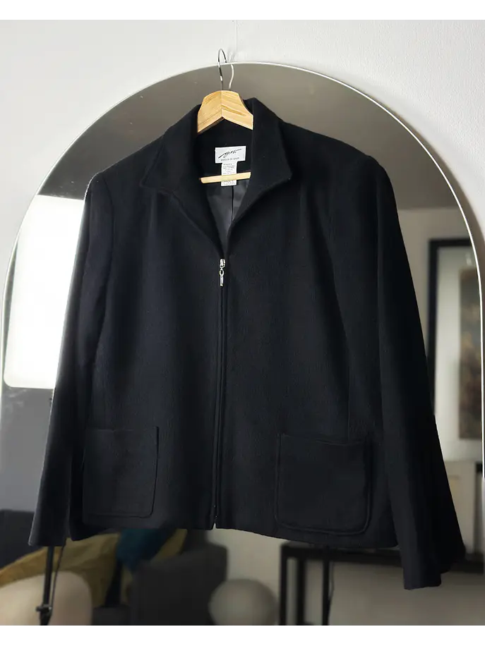 Chaqueta negra de lana 1