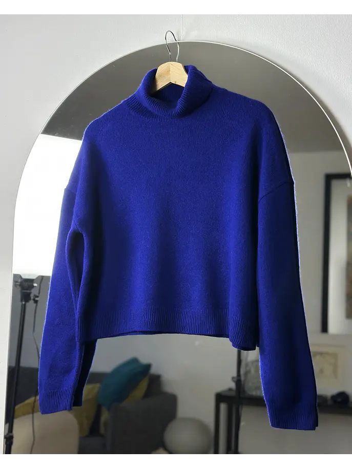 Chaleco azul con cuello 1