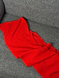 Capucha con bufanda roja - Miniatura 5