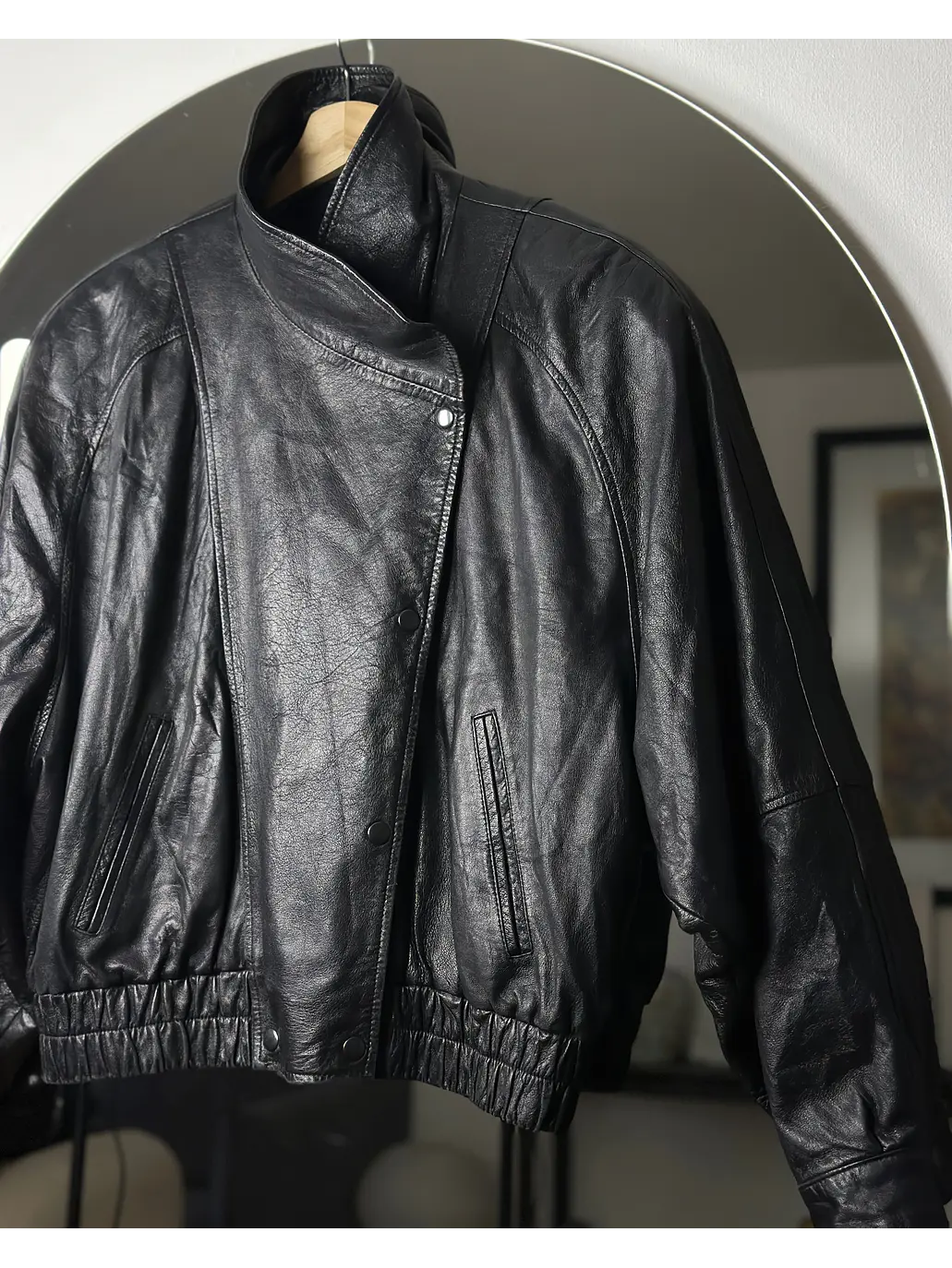 Chaqueta de cuero negra  3