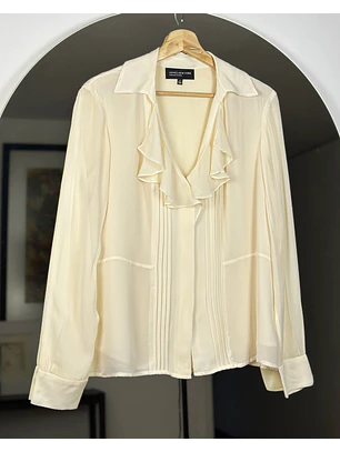 Blusa de seda color crema