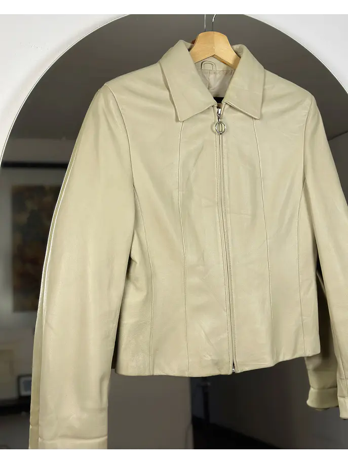 Chaqueta de cuero beige 2