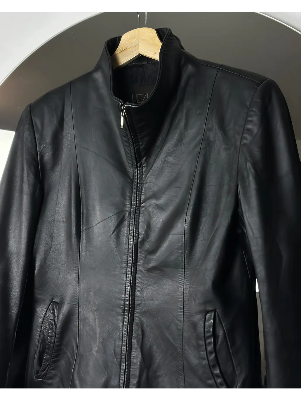 Chaqueta de cuero negra 2