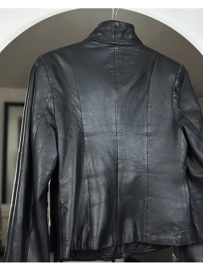 Chaqueta de cuero negra 5