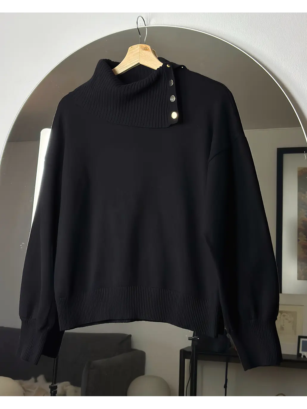 Chaleco negro cuello caído  1