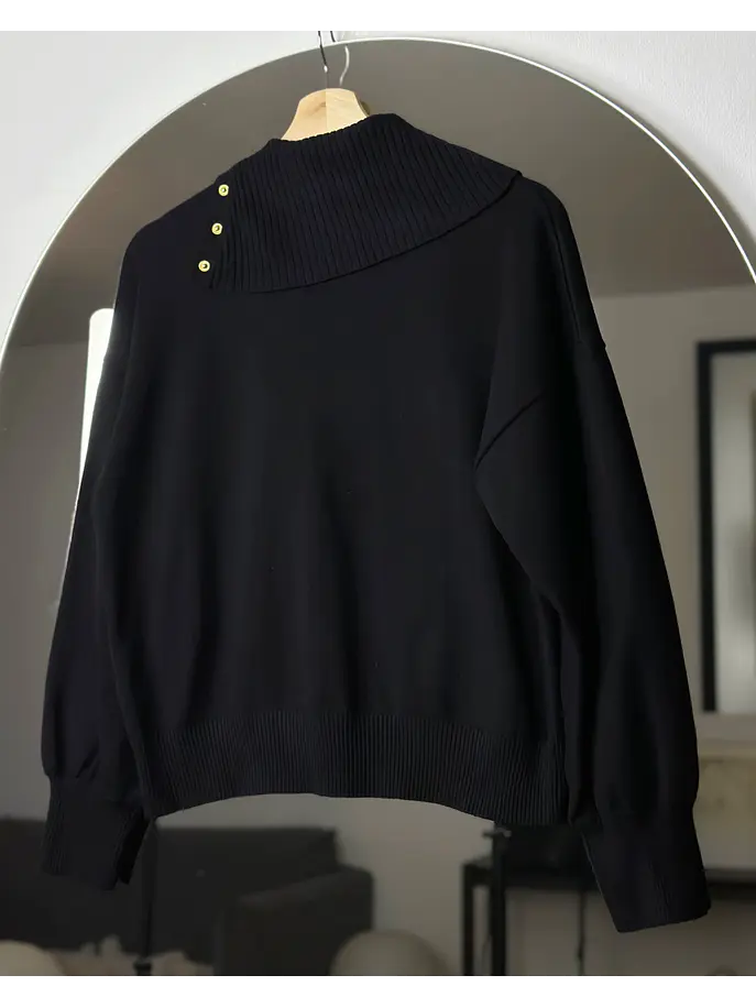 Chaleco negro cuello caído  5