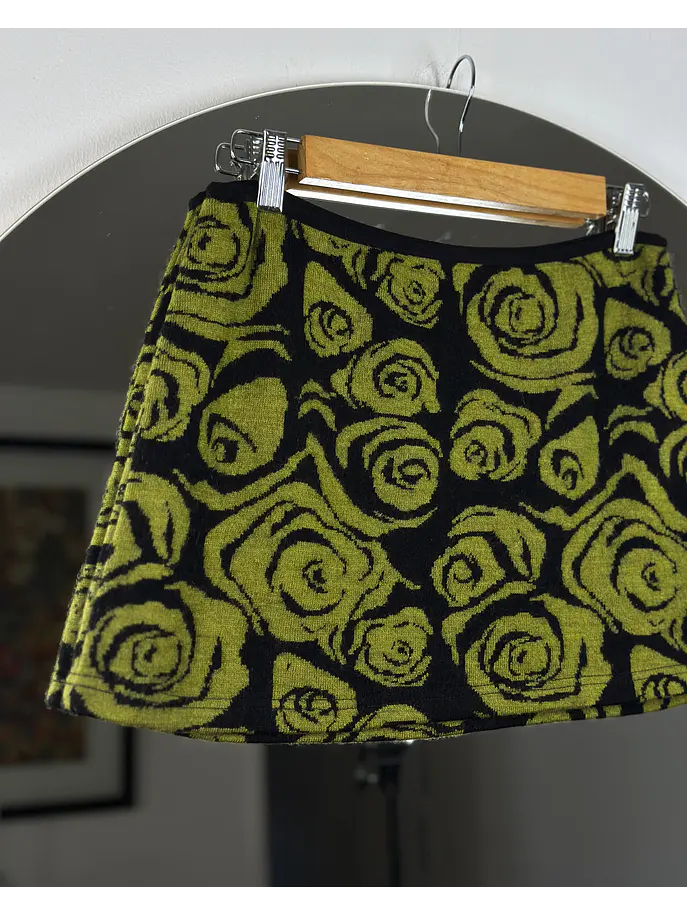 Falda mini floreada 5