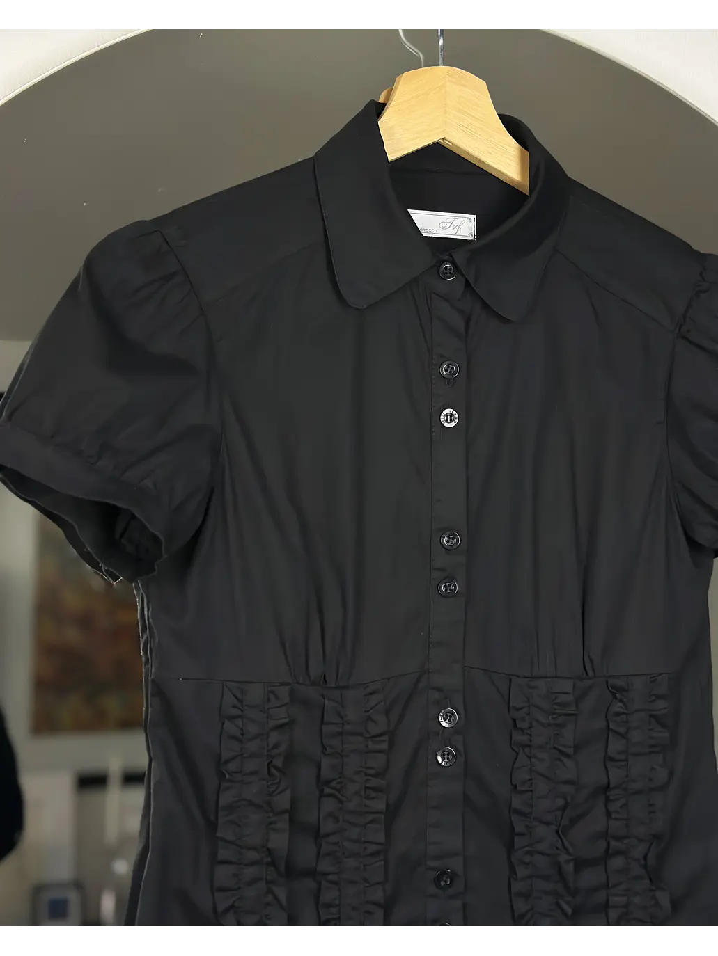 Camisa negra manga corta 3