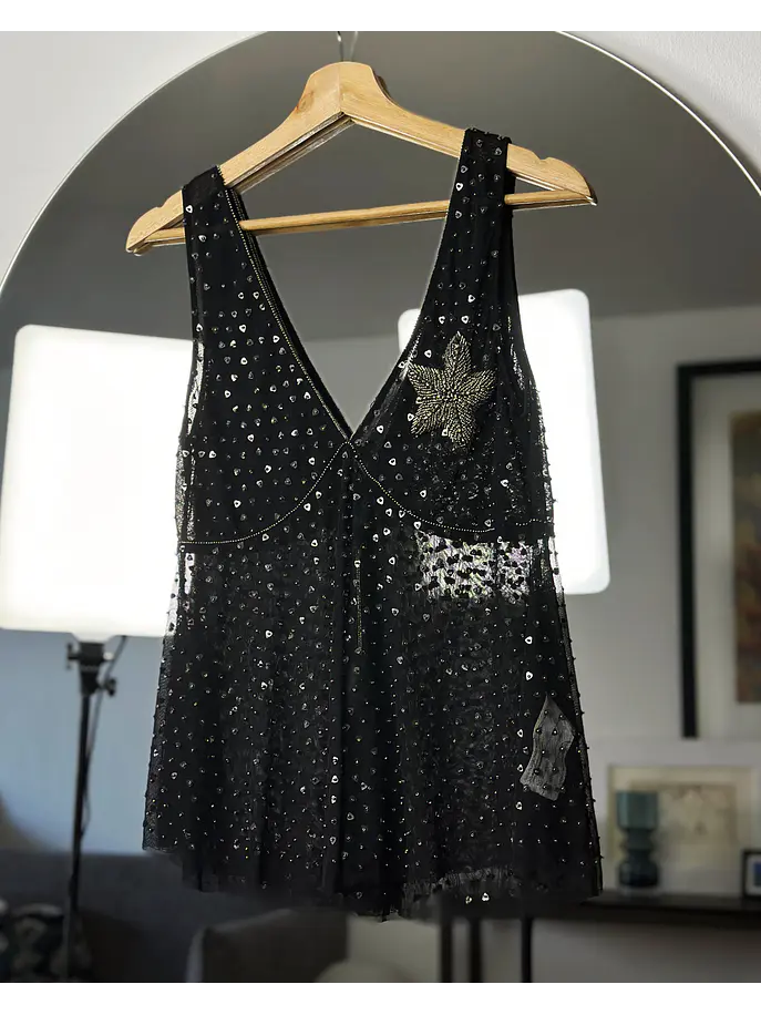 Top de malla bordado 2
