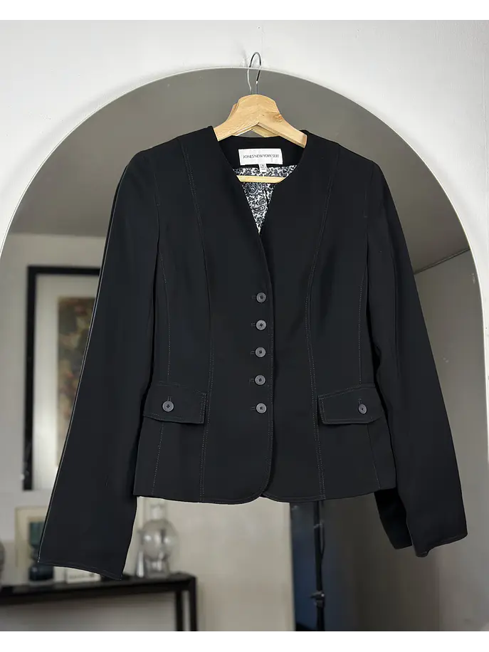 Blazer negro entallado 1