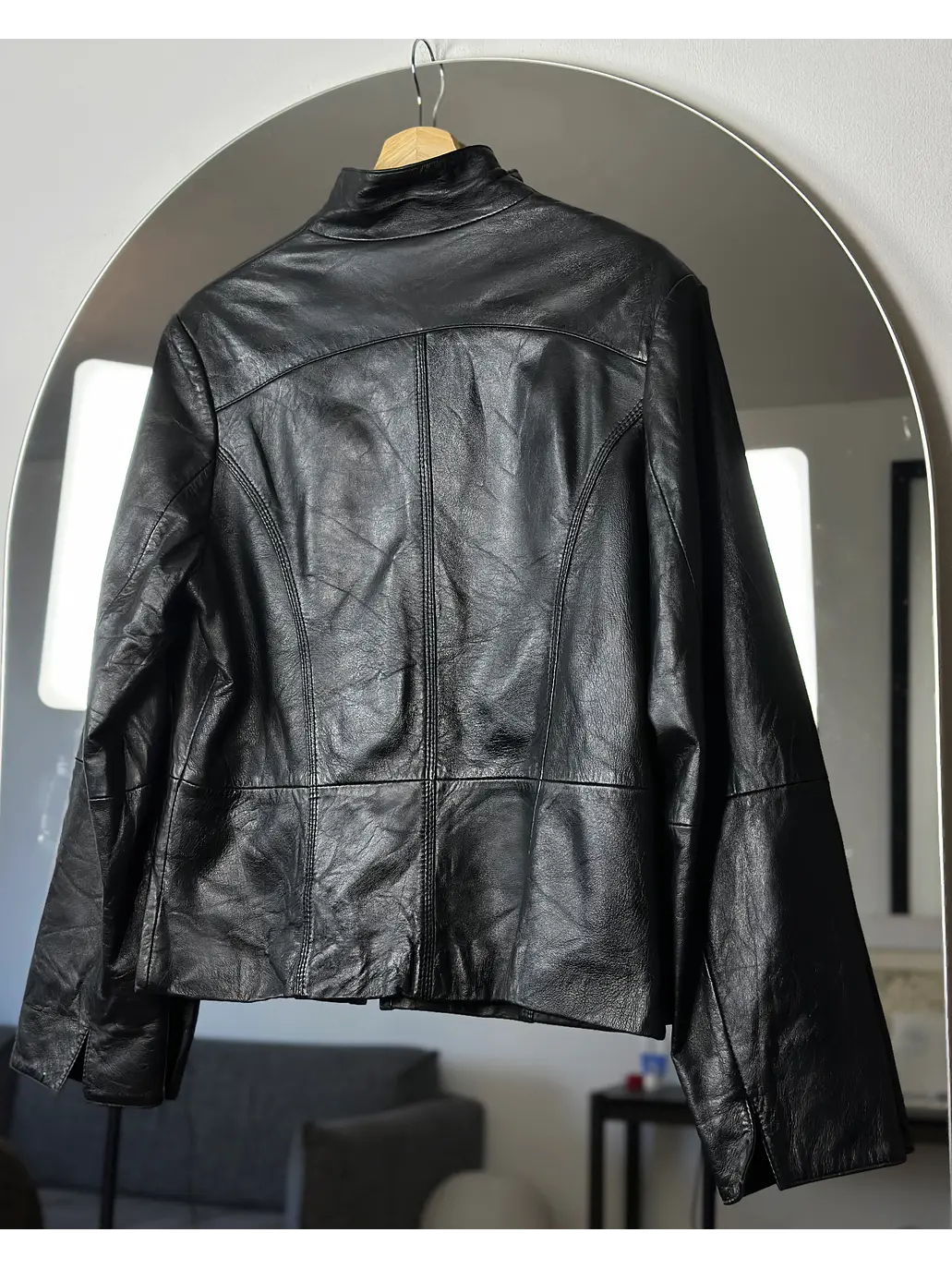 Chaqueta de cuero negra  3