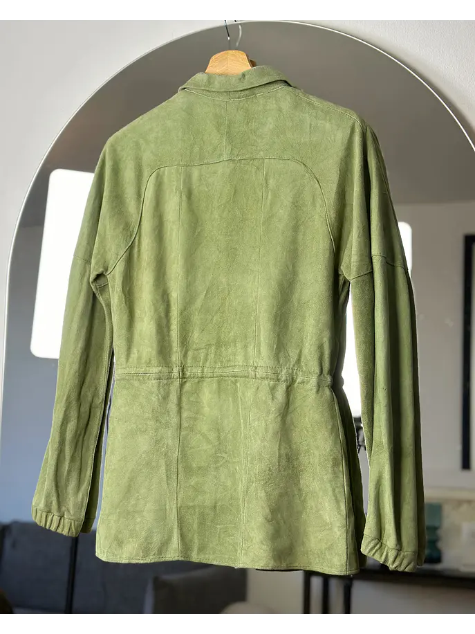 Chaqueta de cuero verde  8