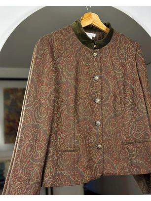 Chaqueta diseño pasley de lana