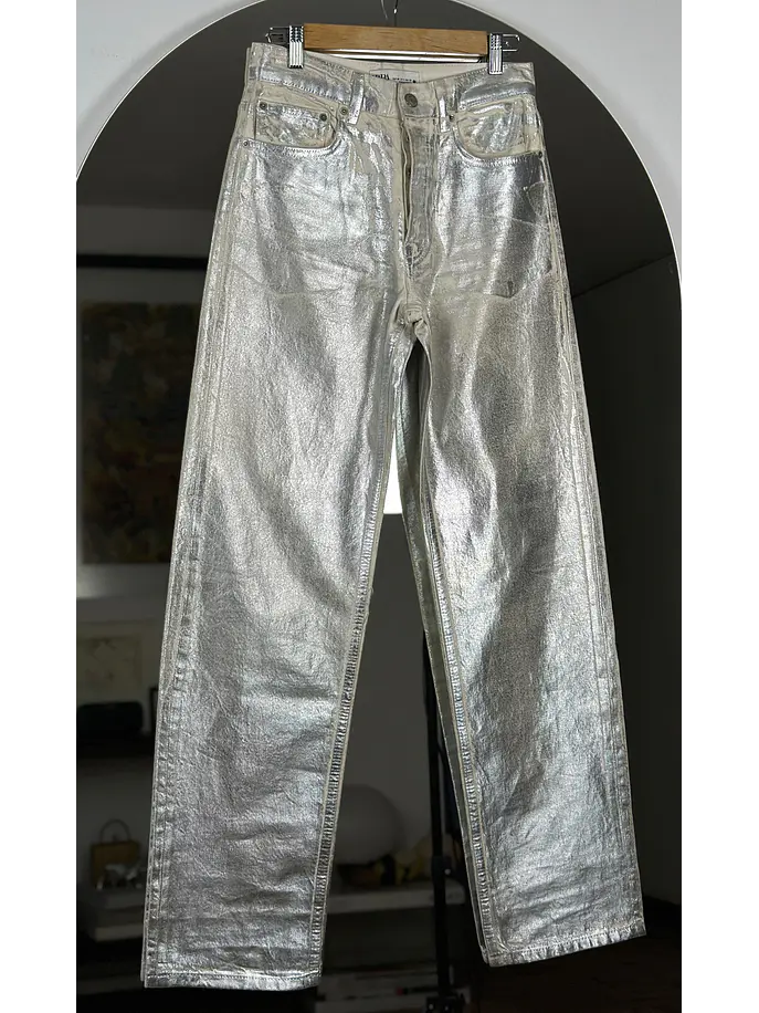 Pantalón de mezclilla metalizado 3