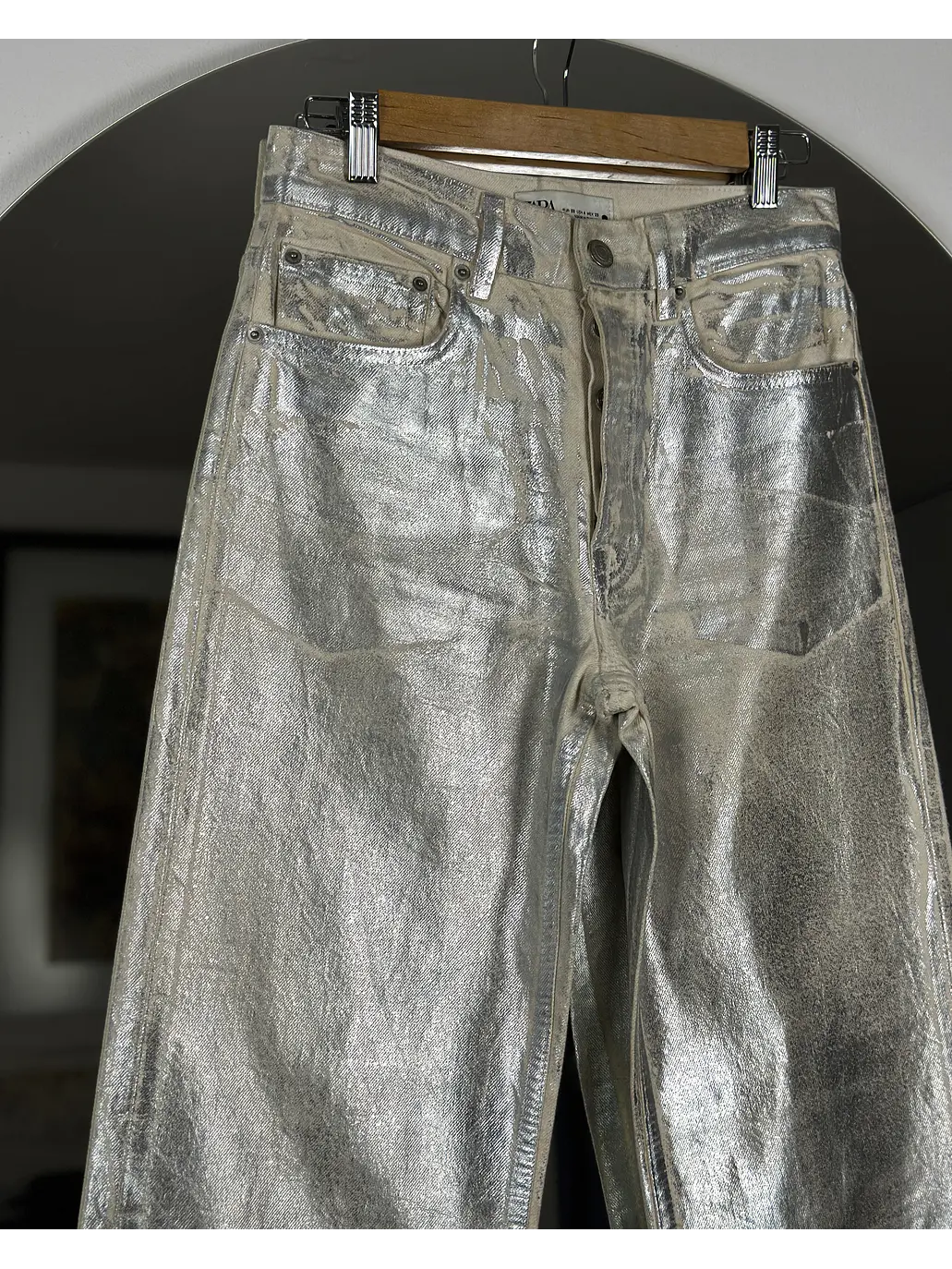 Pantalón de mezclilla metalizado 6