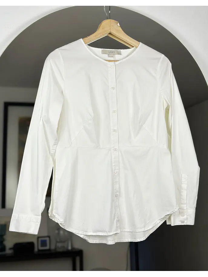 Camisa blanca entallada 5
