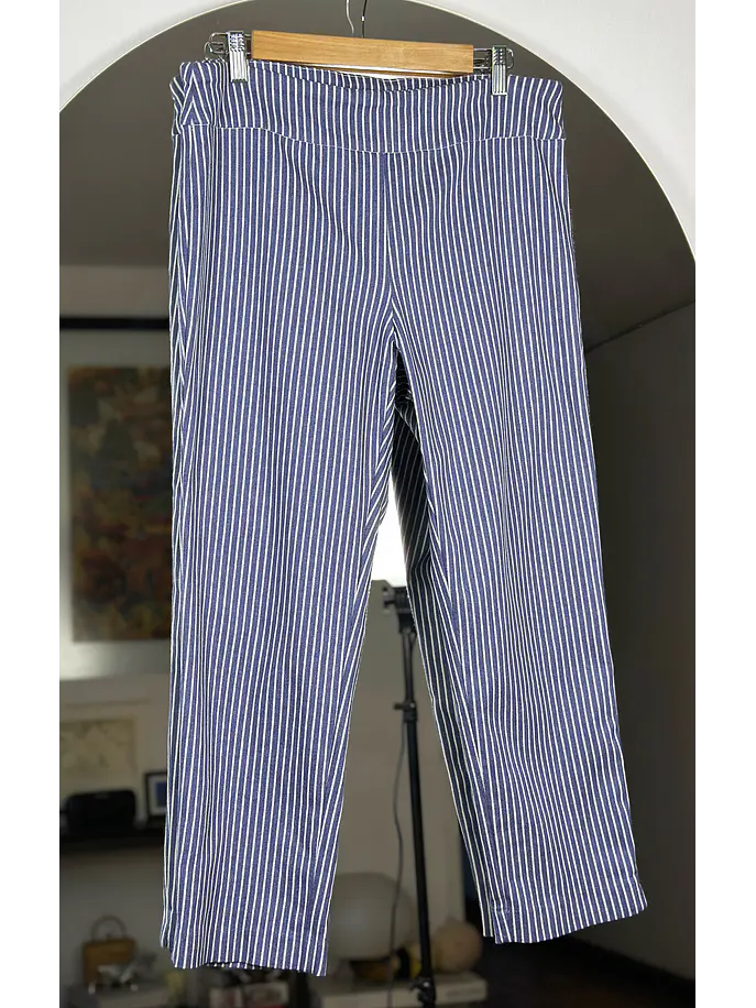 Pantalón capri rayado 2