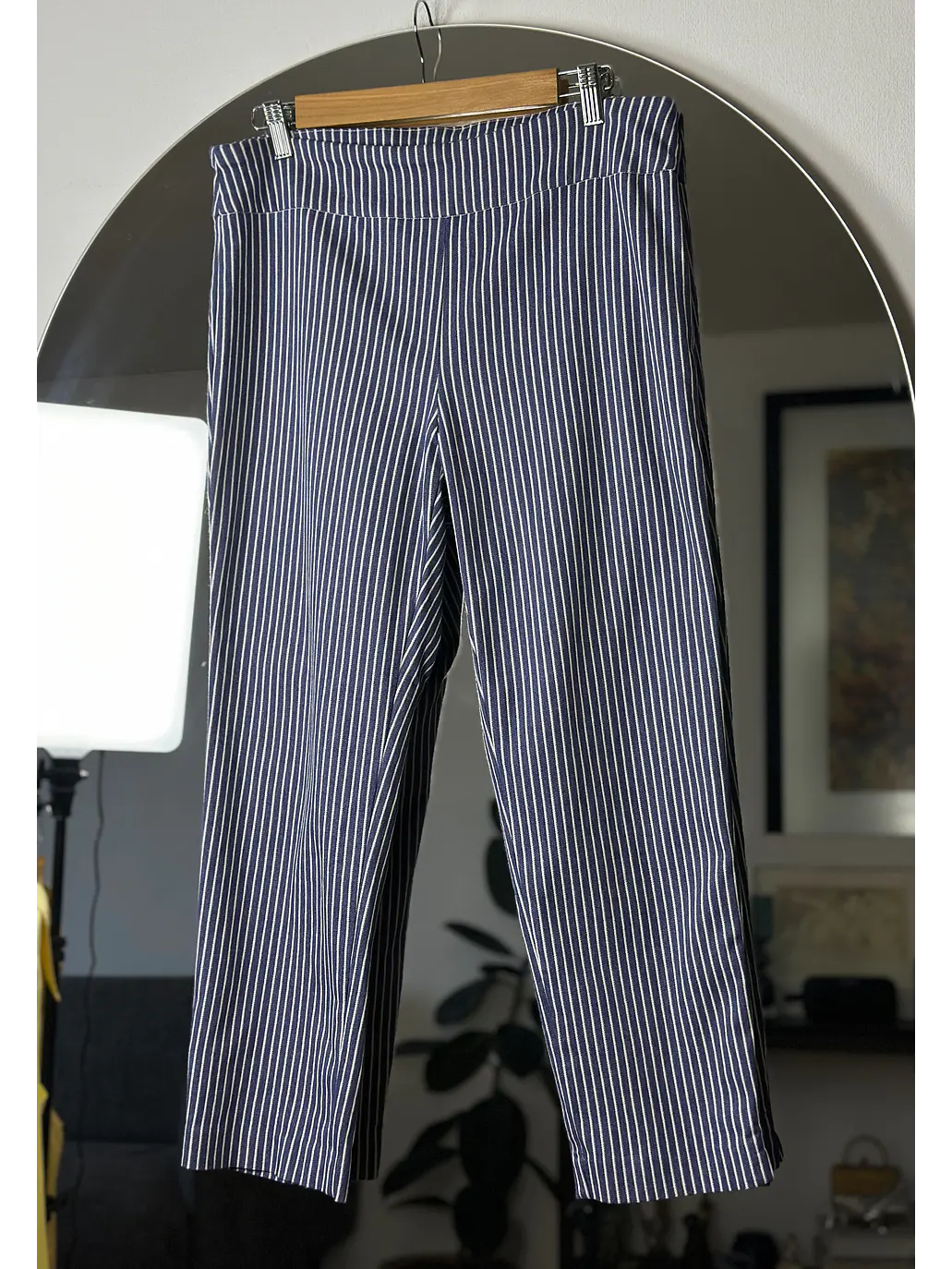 Pantalón capri rayado 4