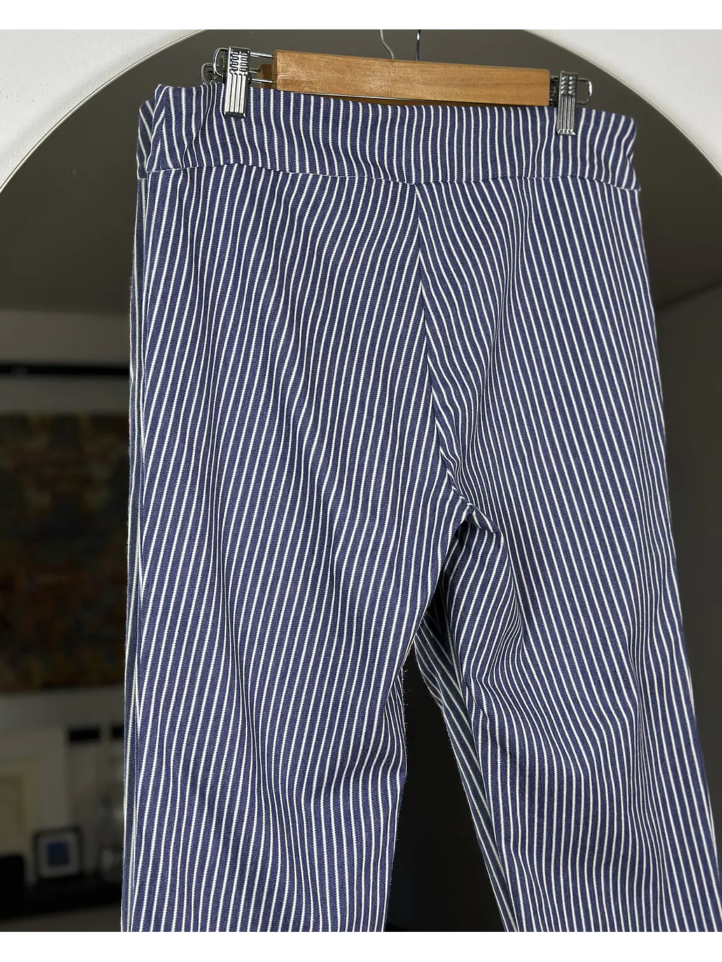 Pantalón capri rayado 6