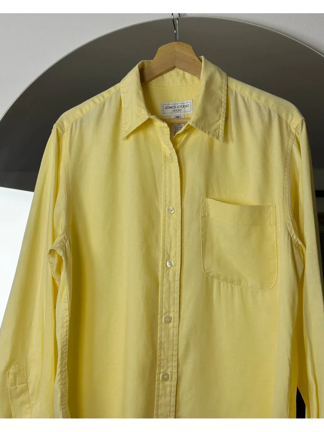 Camisa amarilla de lino 2