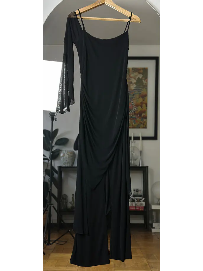 Enterito negro con mesh drapeado 1