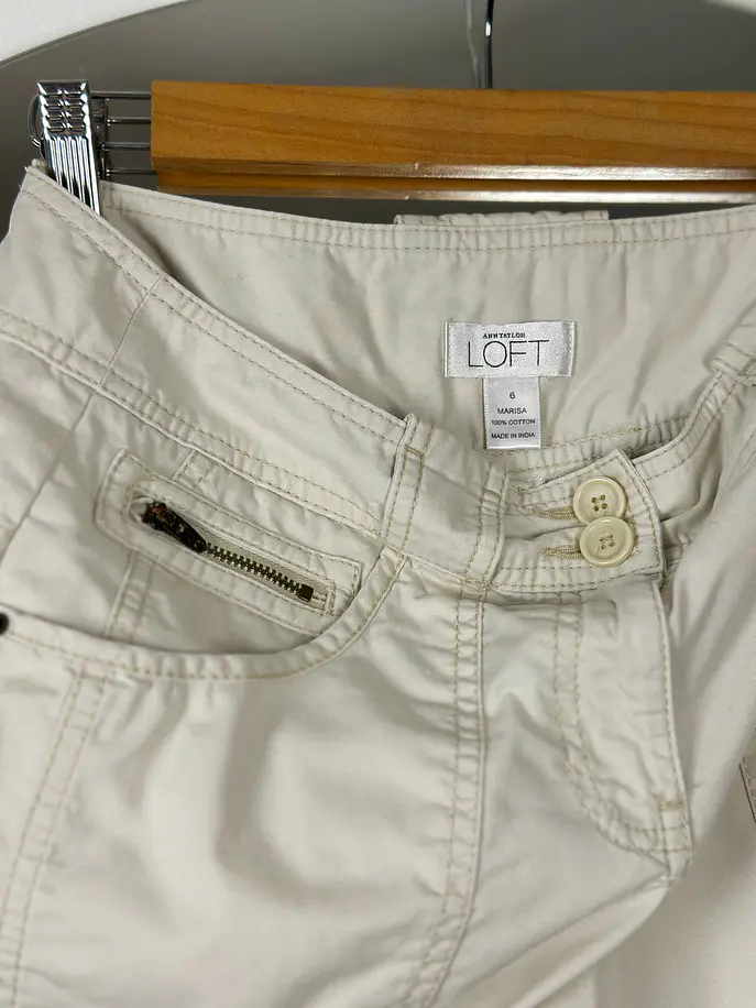 Pantalón capri beige  5