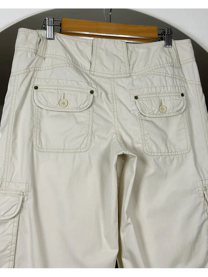 Pantalón capri beige  6