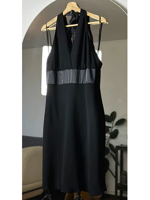 Vestido negro halter