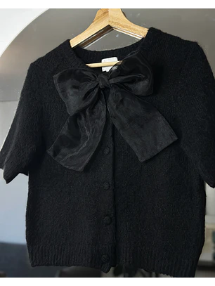 Chaleco negro con cintón