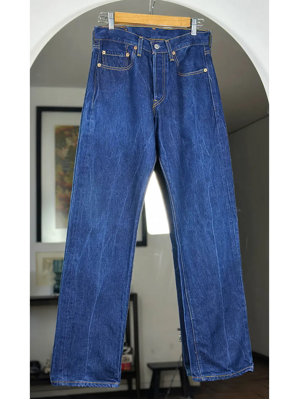 Pantalón azul de mezclilla  1
