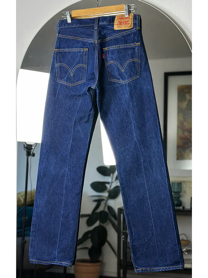 Pantalón azul de mezclilla  7