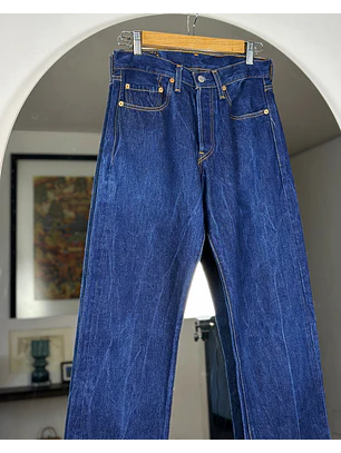 Pantalón azul de mezclilla 