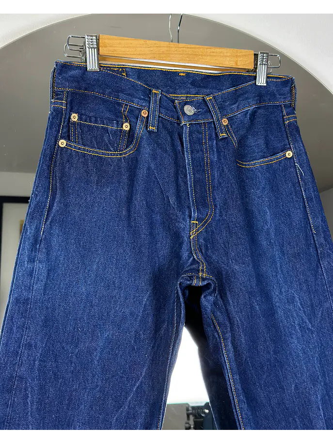 Pantalón azul de mezclilla  6