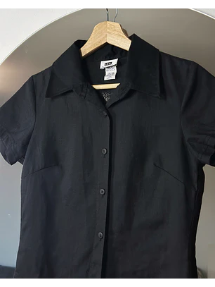 Camisa de lino negra 
