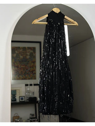 Vestido de lentejuelas sin espalda 