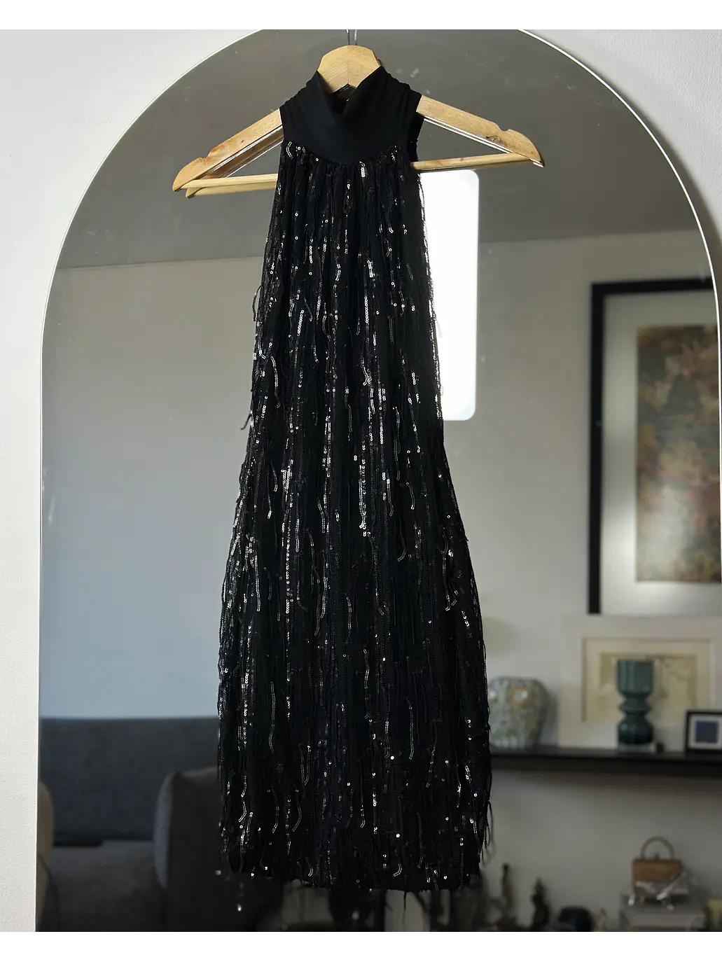 Vestido de lentejuelas sin espalda  6