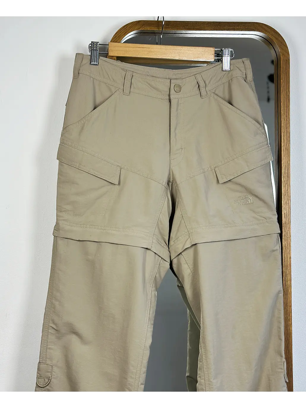 Pantalón outdoor beige desmontable 2