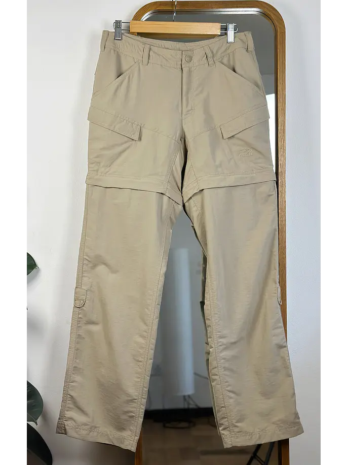 Pantalón outdoor beige desmontable 1