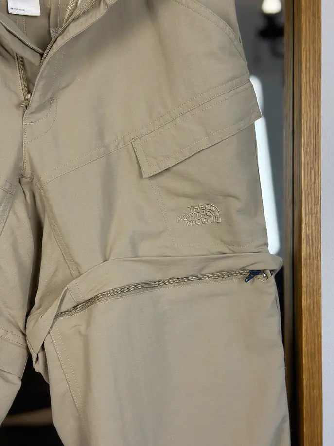 Pantalón outdoor beige desmontable 6