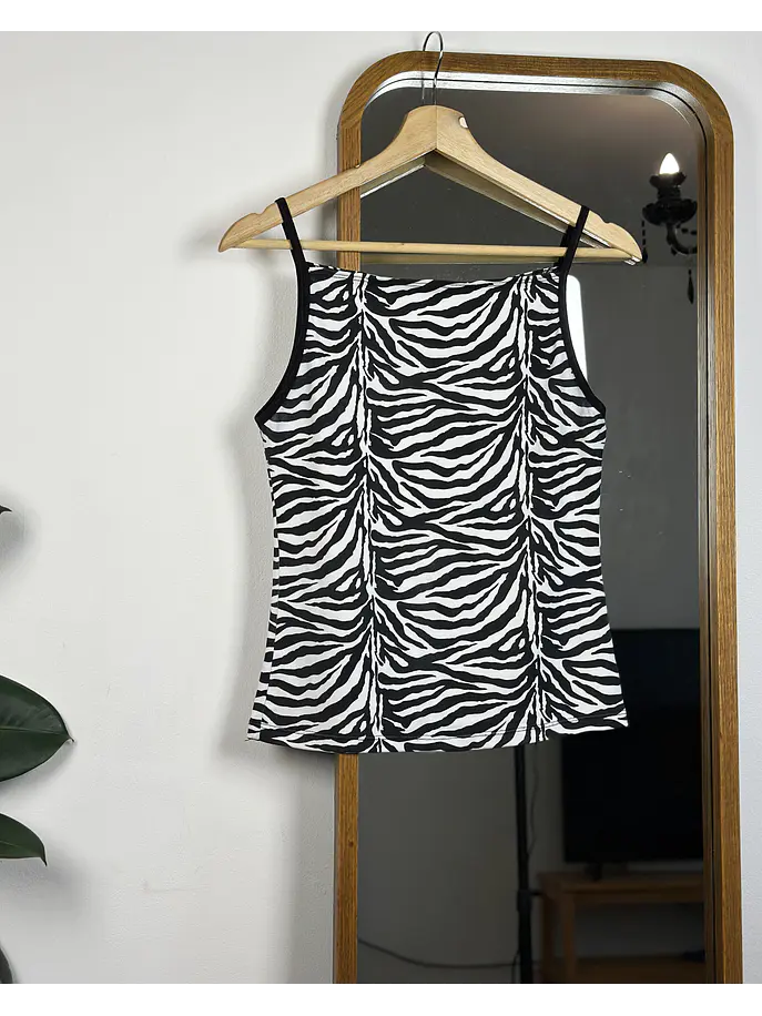 Top animal print 1