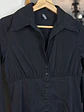 Camisa negra escotada - Miniatura 2