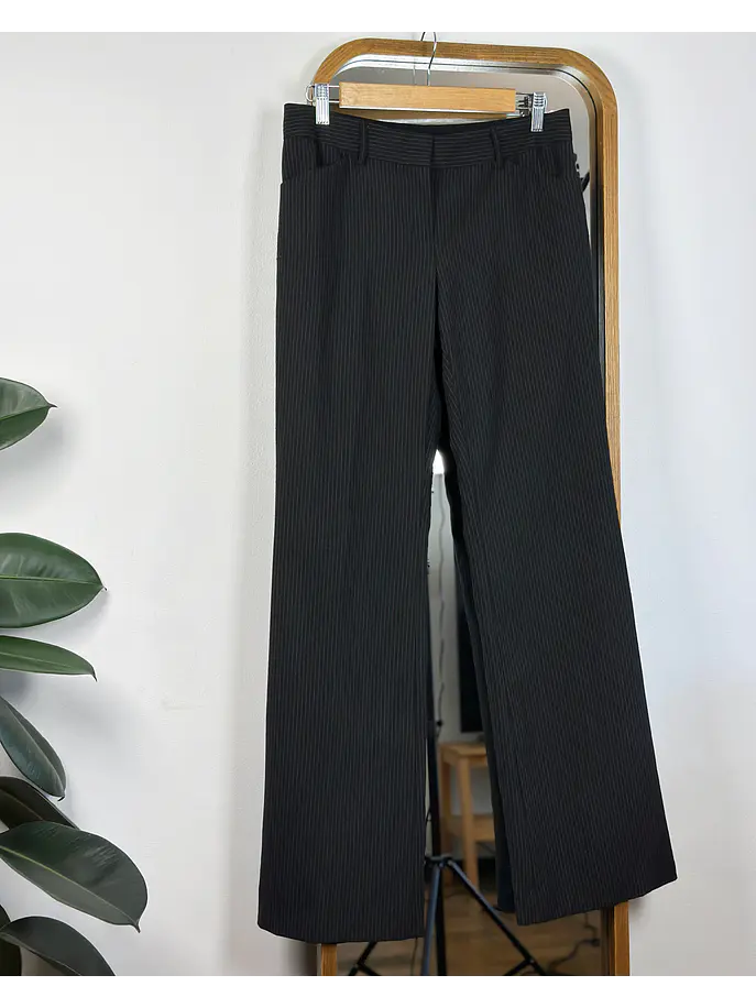 Pantalón de tela tiro bajo 1