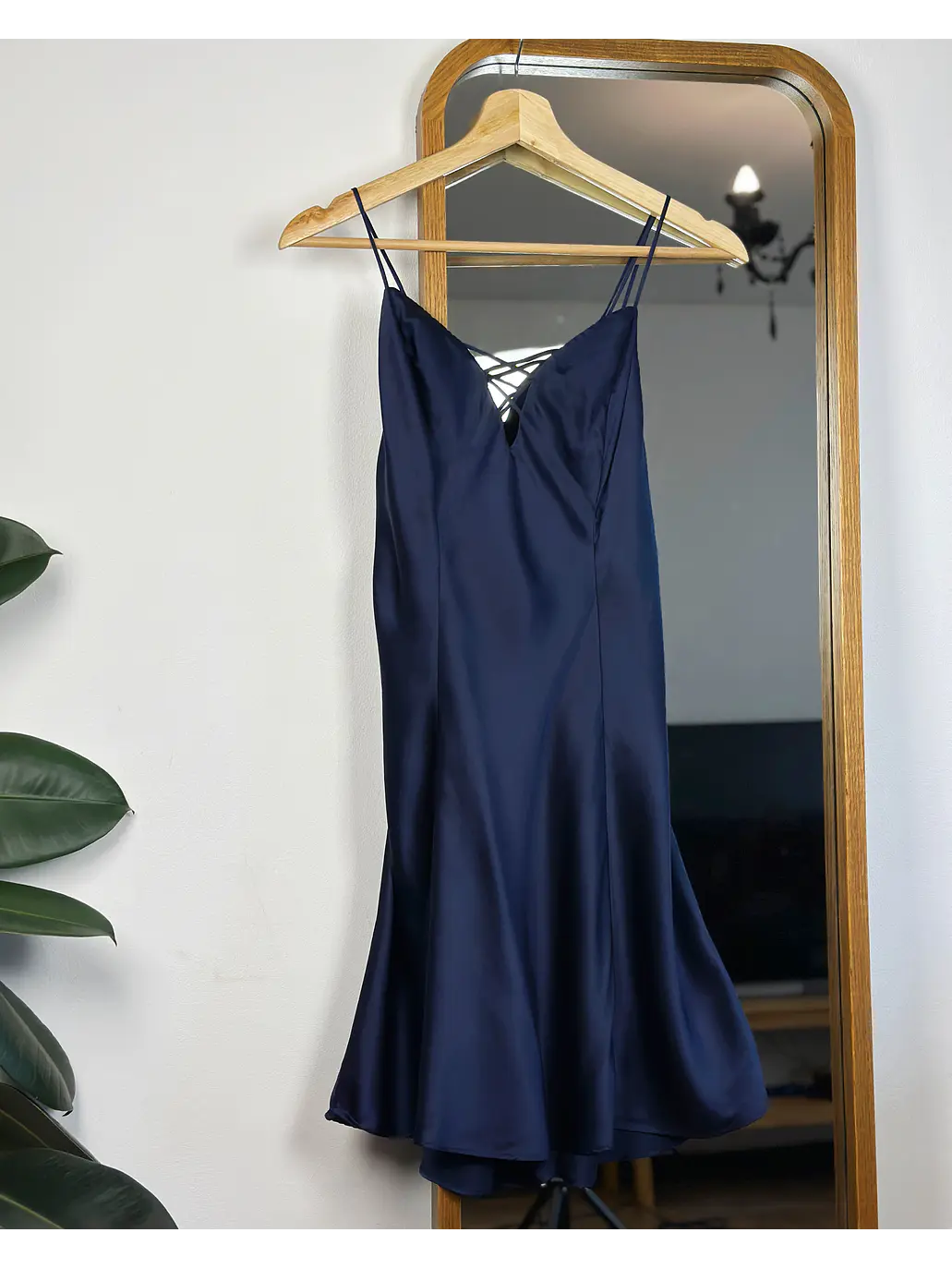 Vestido azul de seda 4